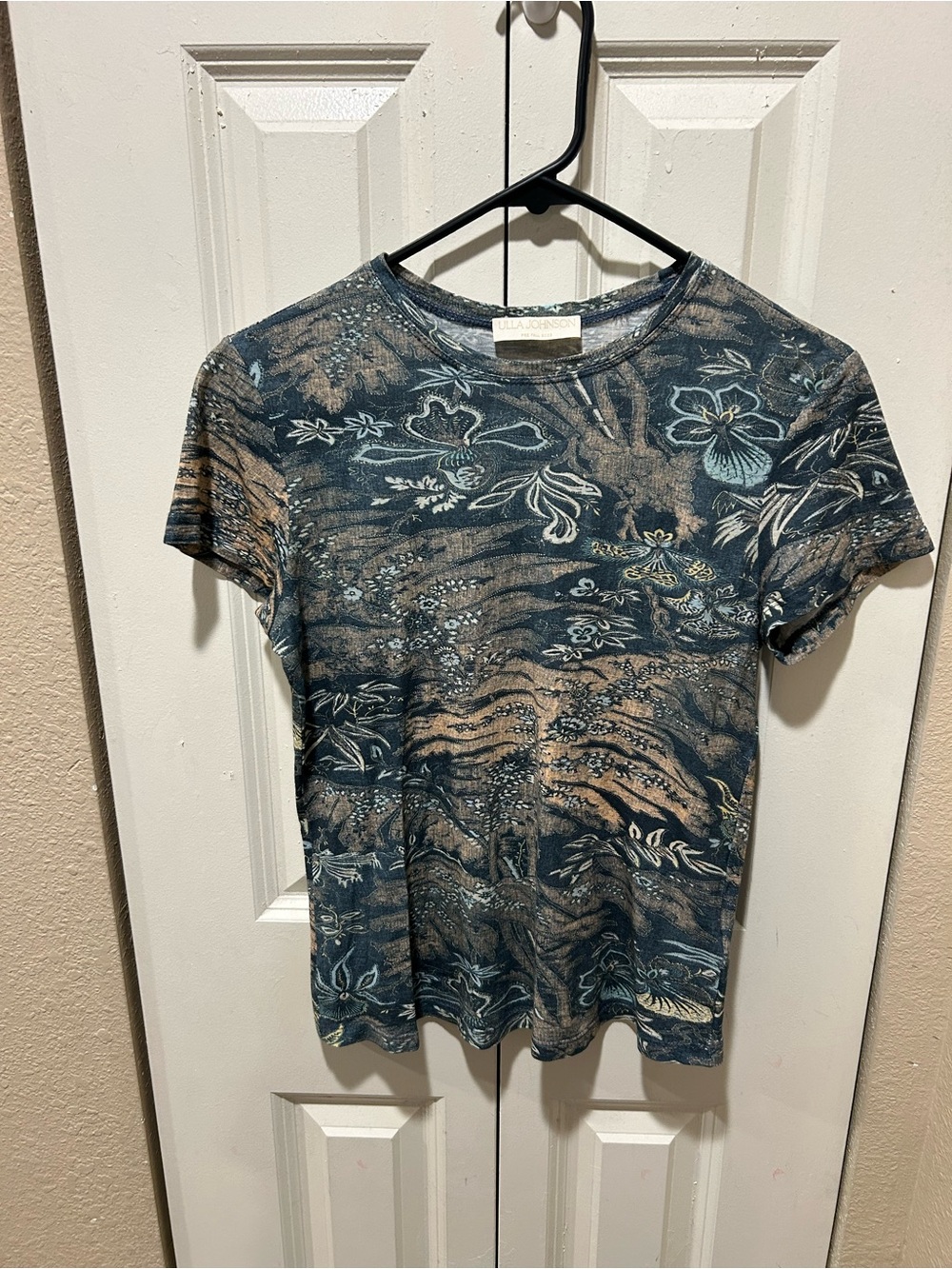 Ulla Johnson Estelle T-Shirt Waimea Resort Blue Floral Short Sleeve Tee - Picture 8 of 10